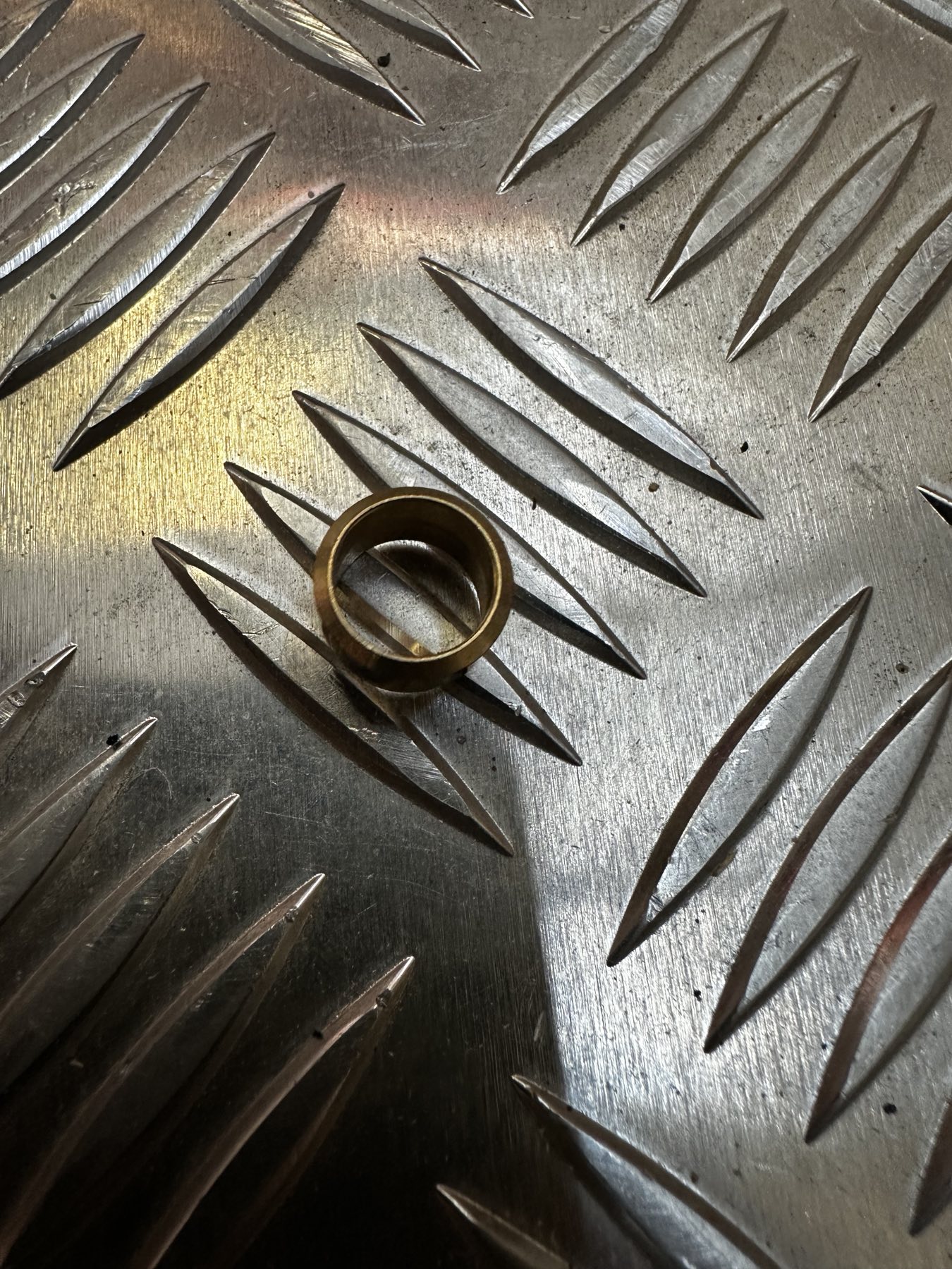 16510140 CLAMPING WASHER