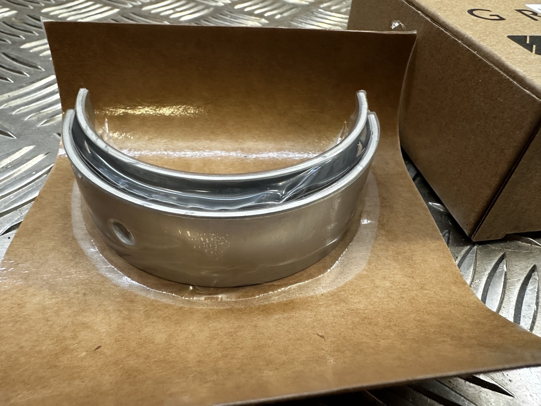 500042637 Crankshaft Bearing Shell STD IVECO