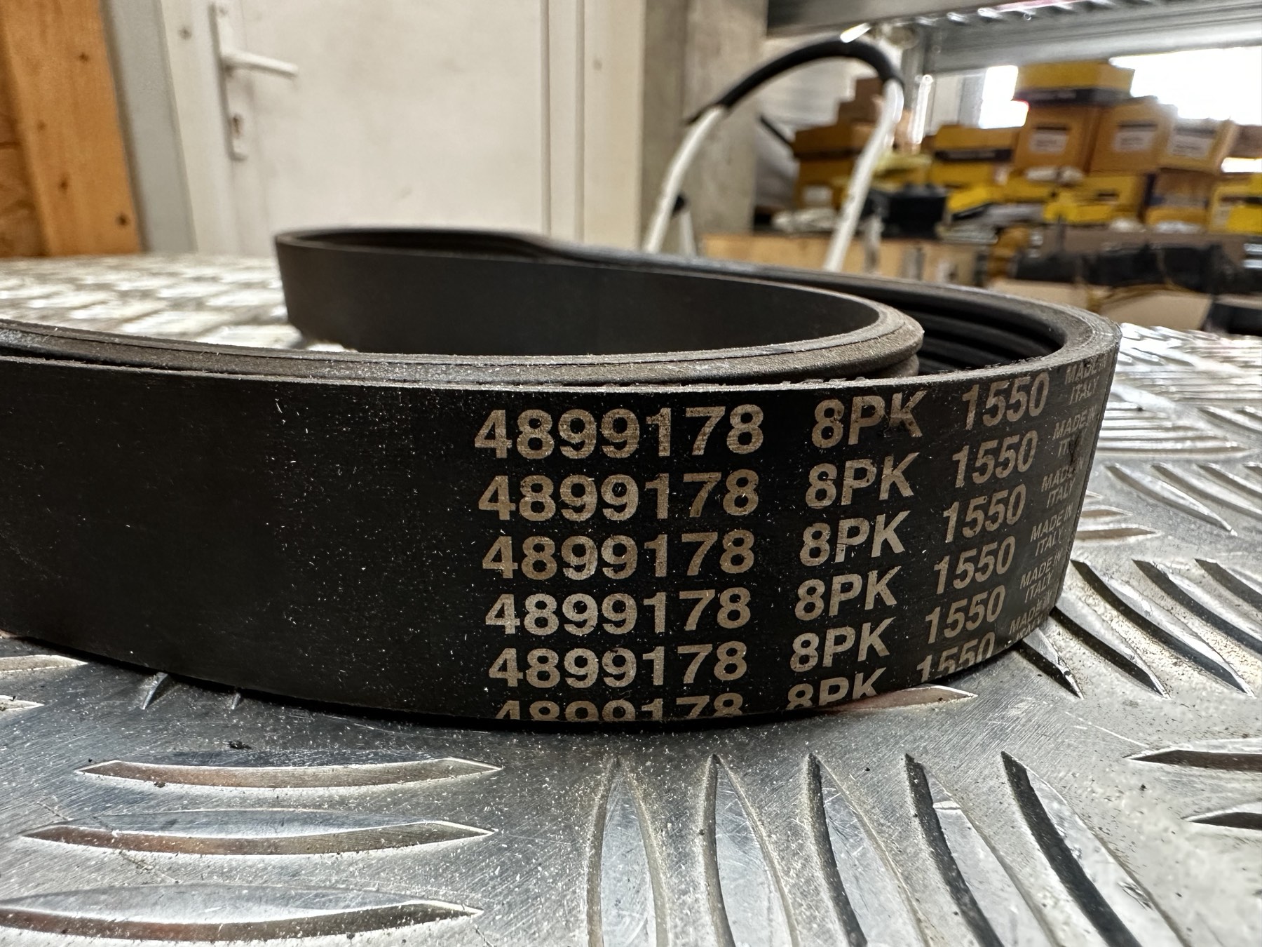 4899178 V-BELT CNH