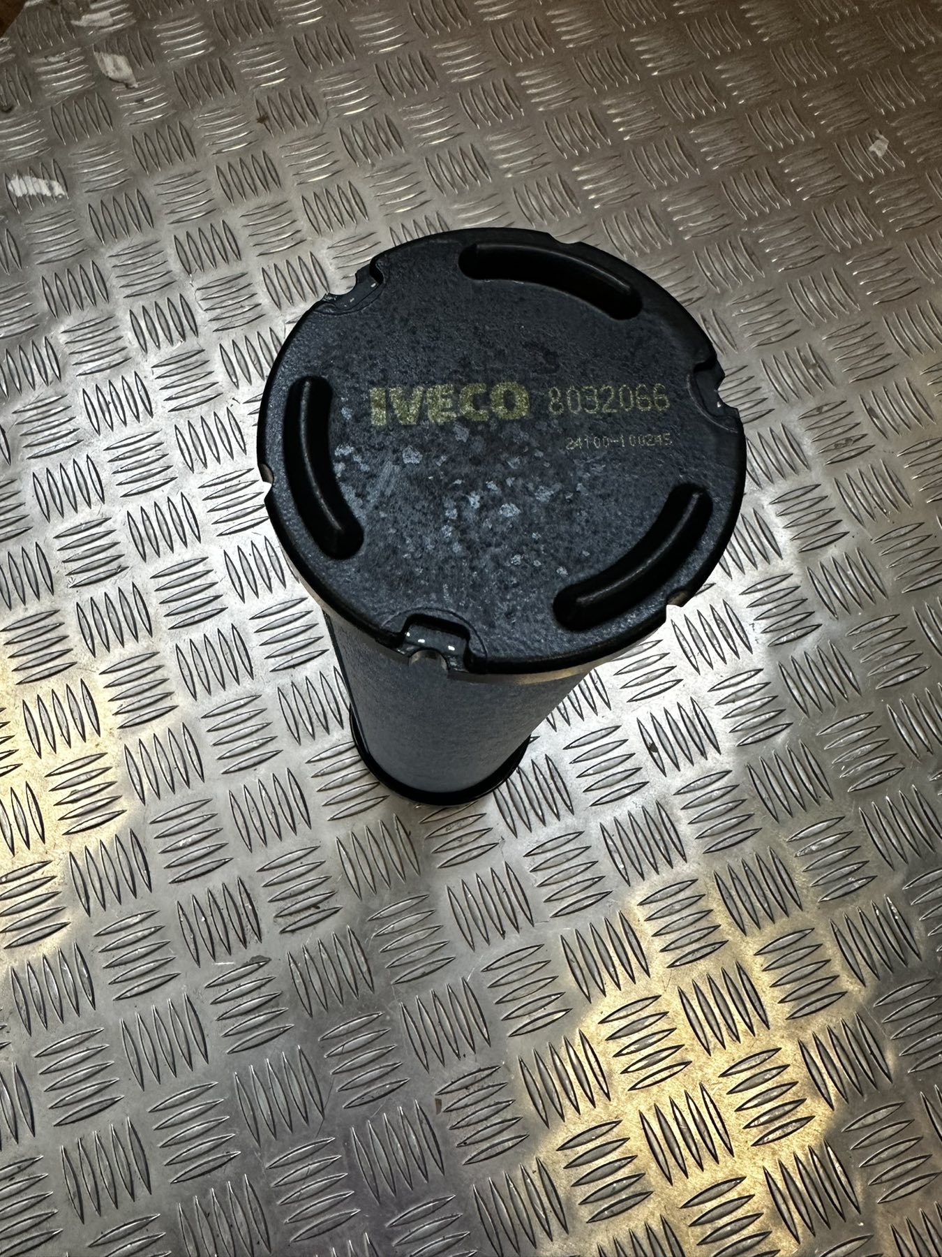 8032066 Air filter