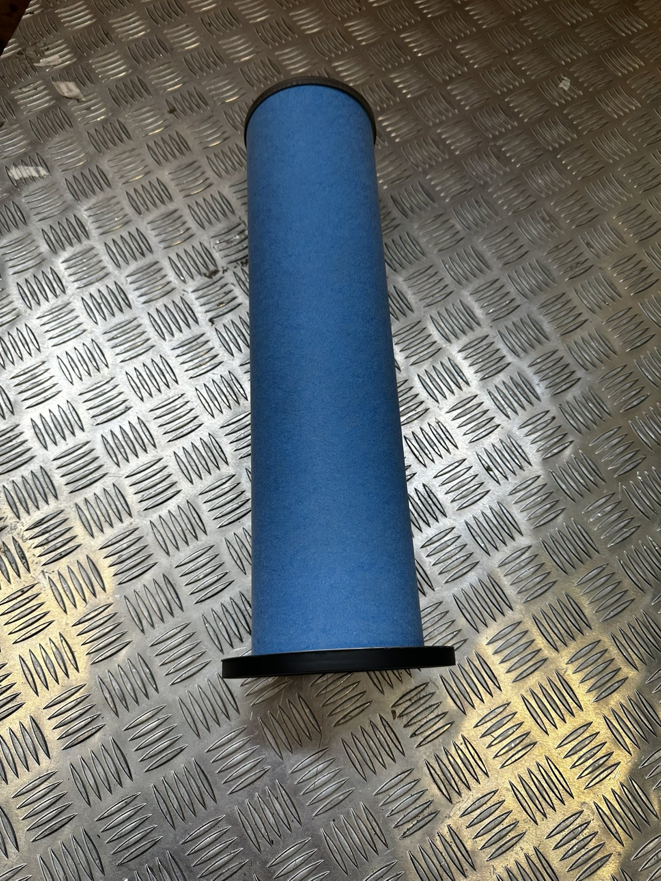 8034304 Air filter element IVECO