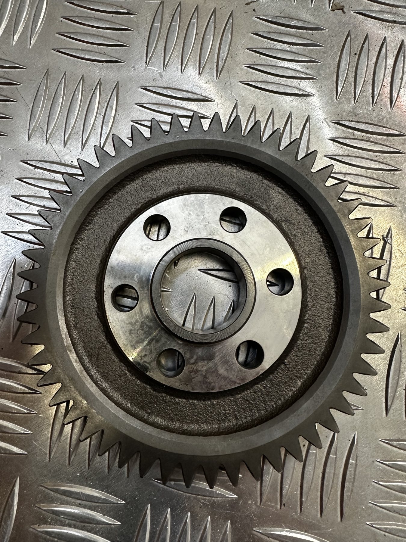 4894776 Gear