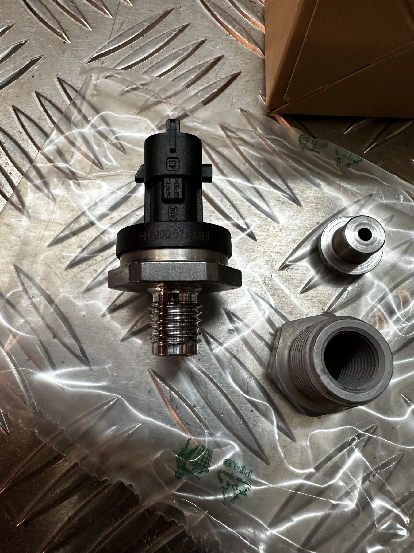 42582707 SENSOR