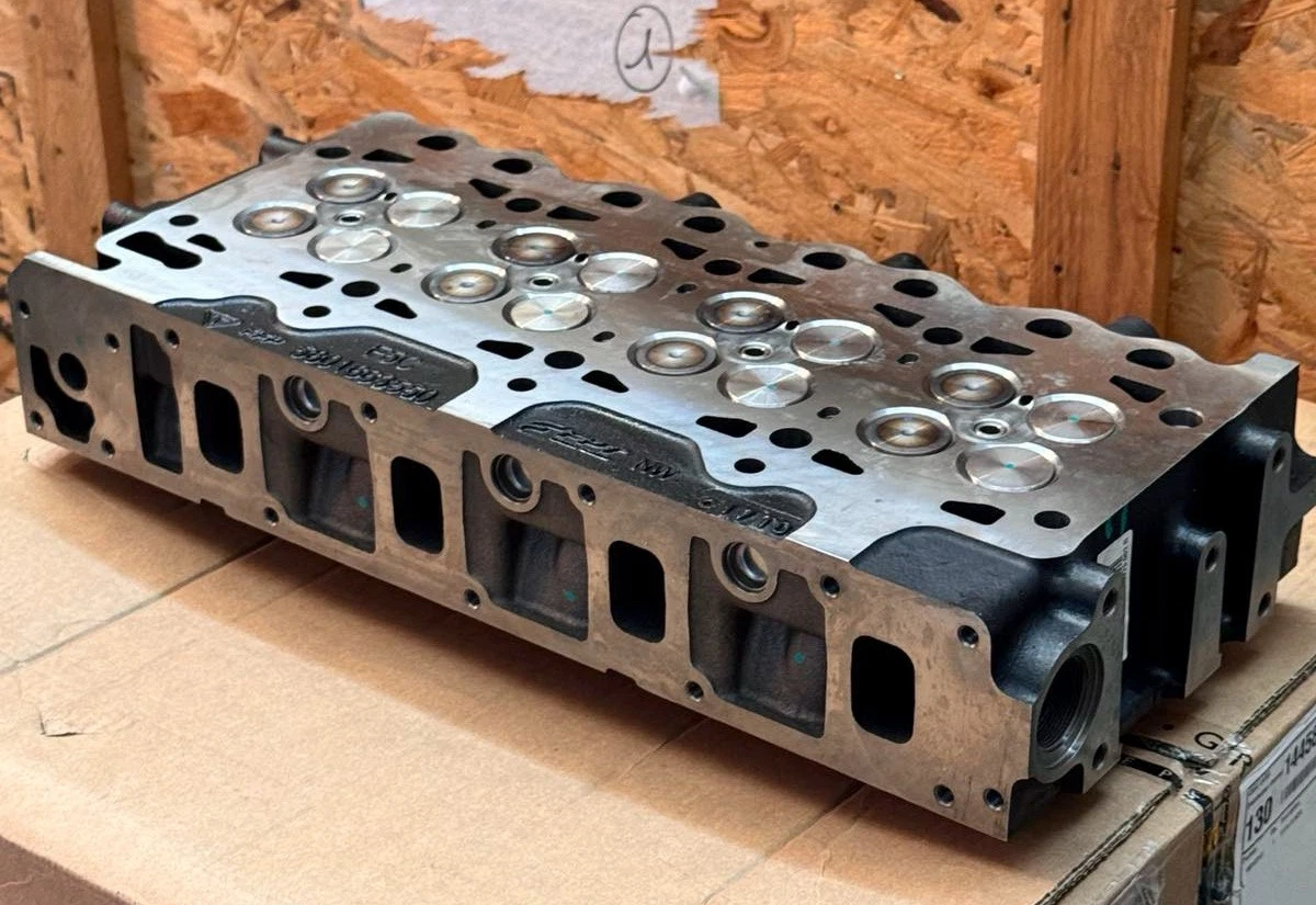 5801823163 Cylinder head assy with valves for FPT IVECO F36 engine CASE skidsteer, backhoe